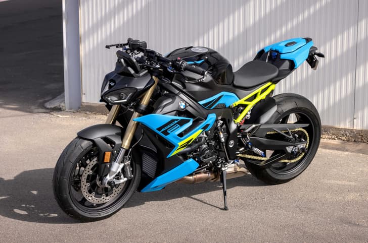 BMW S 1000 R front left three quarter shot